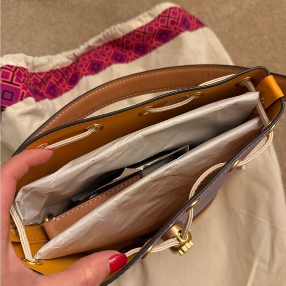 Tory Burch T Monogram Color - Block Bucket Bag, Thistle‎ Mix, Style 88157 - Picture 16 of 16